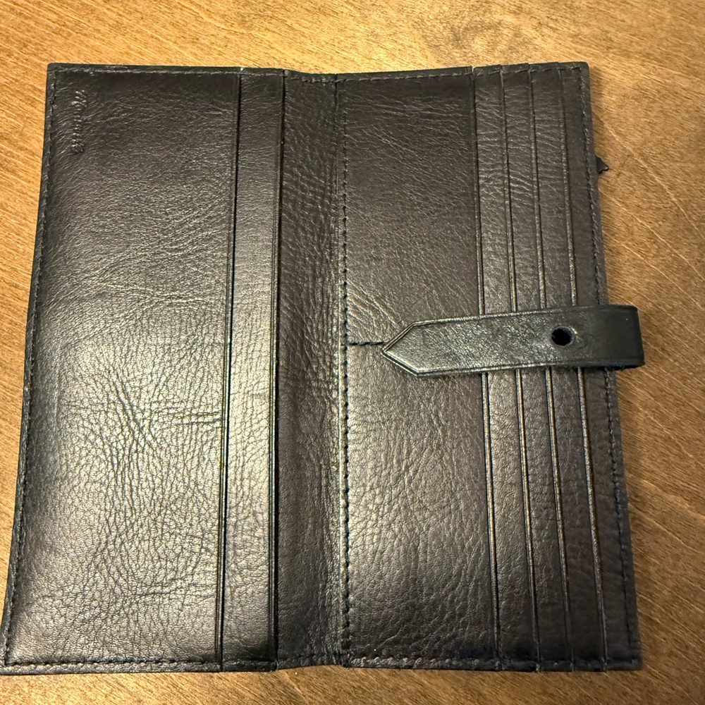 Madewell Midnight Leather Card Holder - Picture 4 of 5